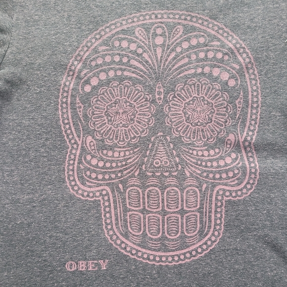 Obey Sugar Skull Tee, VGUC, Size S - Picture 5 of 7
